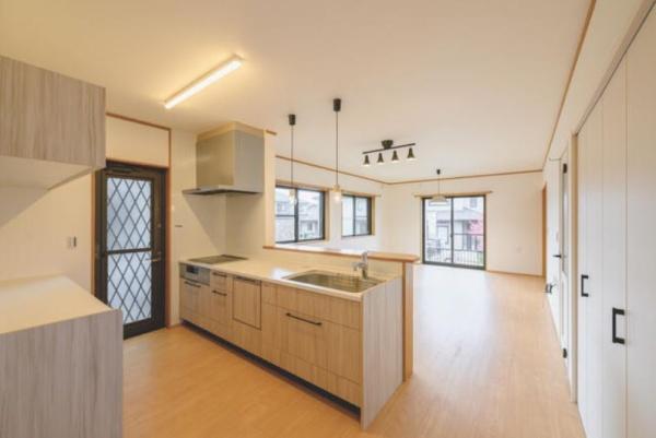 四日市市波木南台　中古戸建