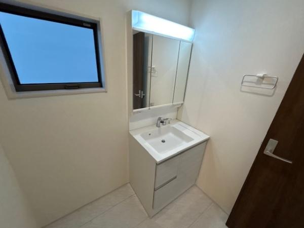 津市河芸町第5　新築戸建　2号棟