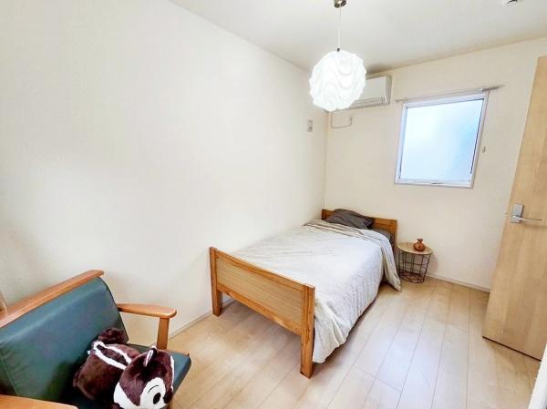 亀山市布気町の中古一戸建て