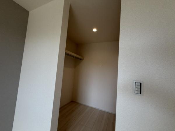 鈴鹿市南玉垣町第12　1号棟新築戸建