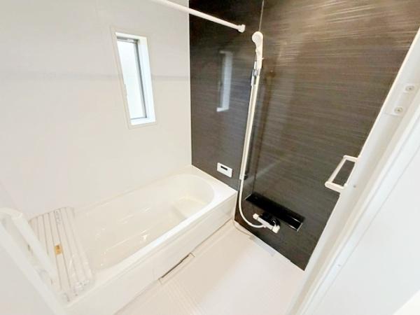鈴鹿市白子１丁目の新築一戸建