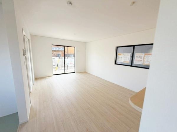 四日市市川北２丁目の新築一戸建