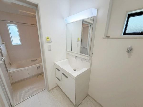 津市白塚町の新築一戸建