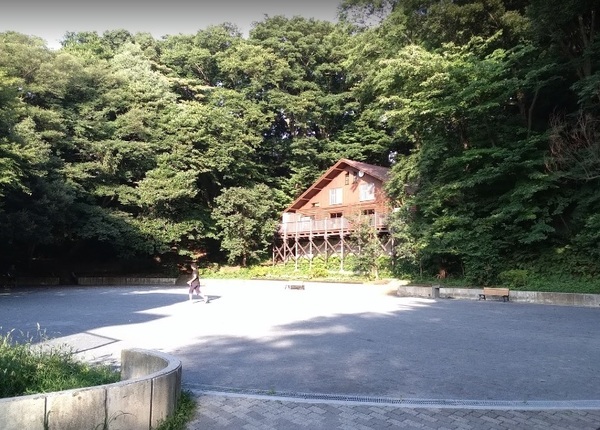 コスモ鶴見白幡公園(白幡公園)