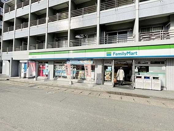 西船橋セントラルマンション(ファミリーマート西船橋駅北口店)