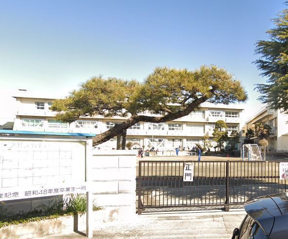 ハイマートA棟(千葉市立稲毛小学校)