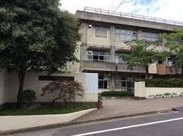 ラミーユ松戸ハイライズ2号棟ヴィラージュ棟(根木内中学校)