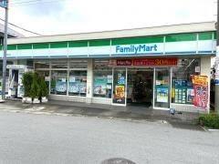 ファミール松戸五香(ファミリーマート五香駅東口店)