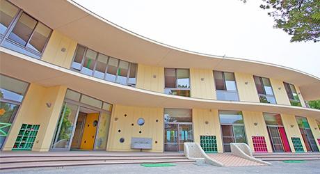 クローバーハイツ1棟(勝田台幼稚園)