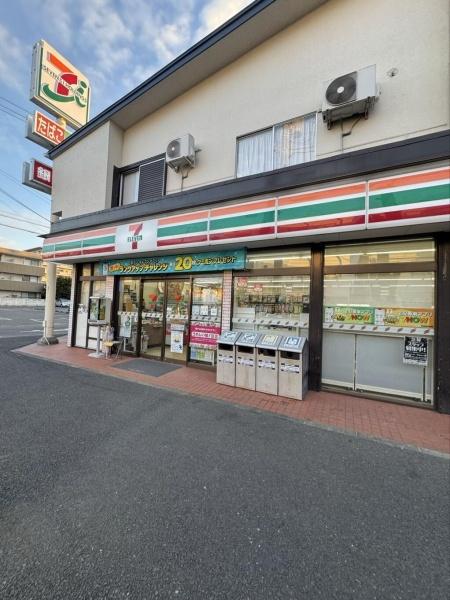 クローバーハイツ1棟(セブンイレブン勝田台店)
