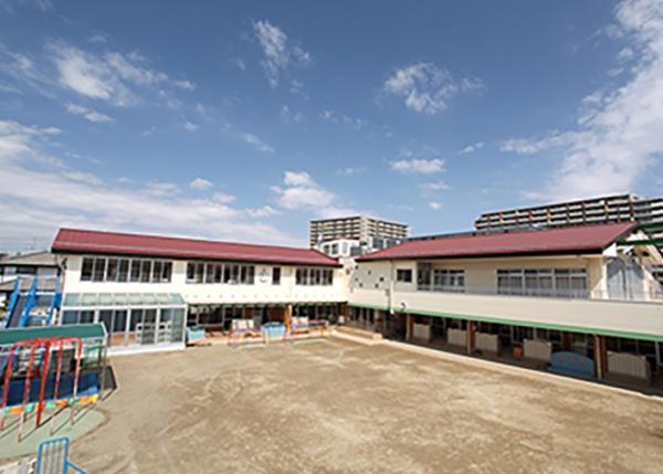 サンコーポ検見川A棟(ひばり幼稚園)