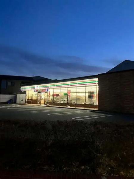 八千代市萱田の新築一戸建(セブンイレブン八千代中央駅南店)