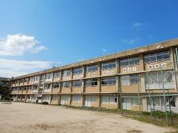 松戸市八ケ崎５丁目の新築一戸建(松戸市立高木小学校)