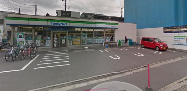 クイーンズレゾン千葉県庁前(ファミリーマート本千葉駅東口店)