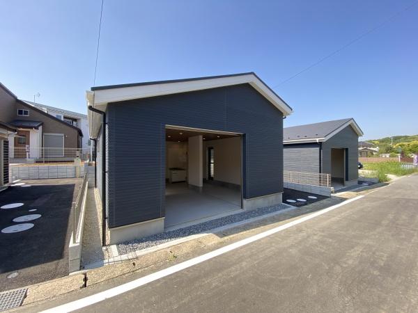成田市野毛平の新築一戸建