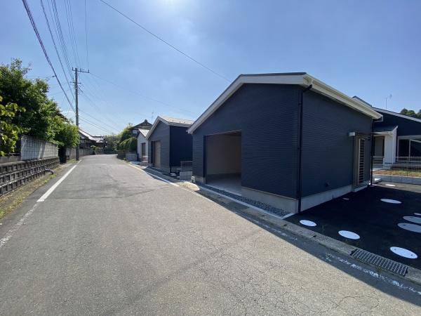 成田市野毛平の新築一戸建