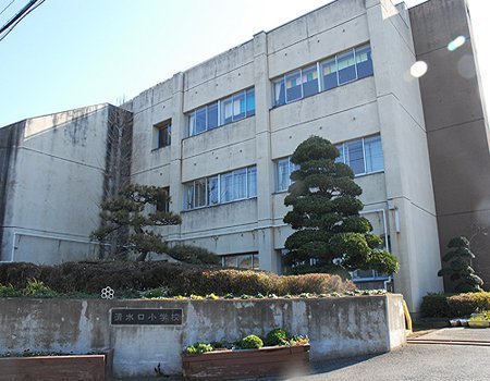 プラザ西白井壱番街第4号棟(白井市立清水口小学校)