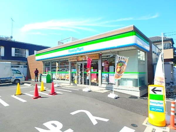 サザンコーポラスA棟(ファミリーマート市川宝二丁目店)