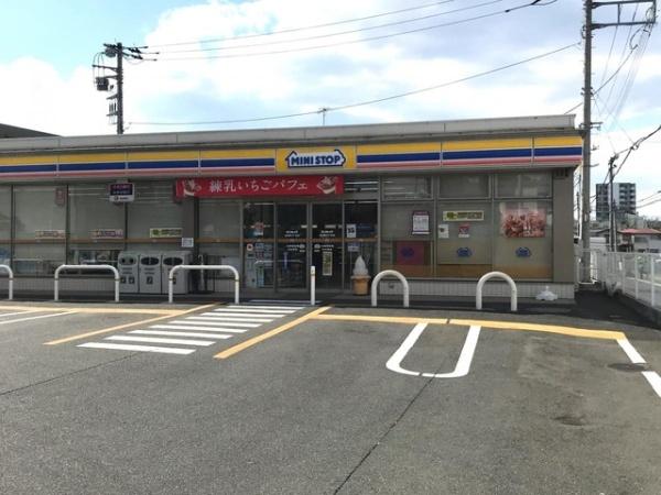 エクアス津田沼(ミニストップ前原東3丁目店)