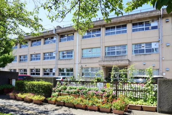 浦安市東野２丁目の土地(浦安市立富岡中学校)
