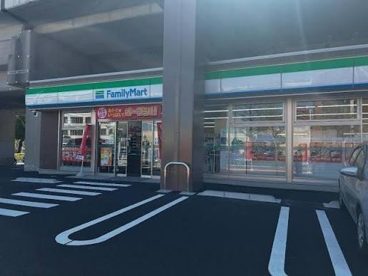 美浜東エステート6号棟(ファミリーマート浦安入船六丁目店)