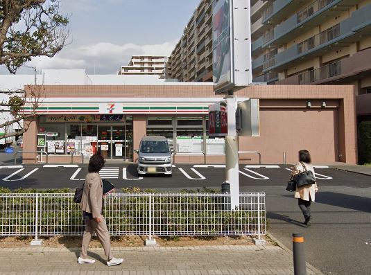 レックスハイム西船橋(セブンイレブン船橋山手店)