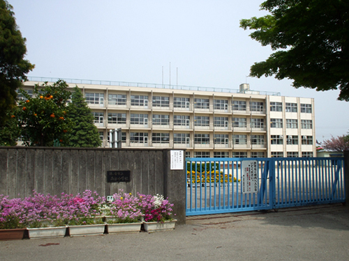 鎌ケ谷市東道野辺１丁目の中古一戸建て(鎌ケ谷市立南部小学校)
