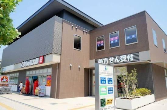 幕張ベイパーククロスタワー＆レジデンス　レジデンス棟(くすりの福太郎幕張ベイタウン店)