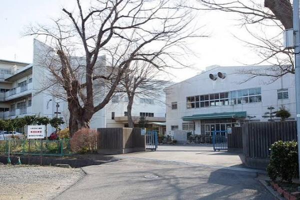 イトーピア我孫子サウスフィールド(我孫子市立白山中学校)