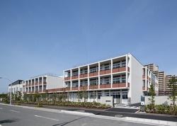 レジアスフォート新浦安G棟(浦安市立高洲中学校)