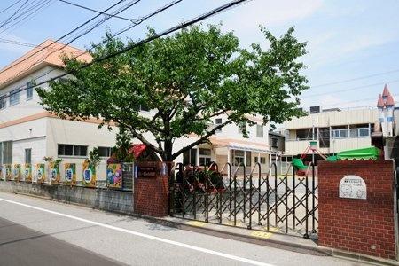 モアクレスト南葛西(聖いずみ幼稚園)