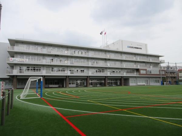 デュオ綾瀬(足立区立東綾瀬中学校)