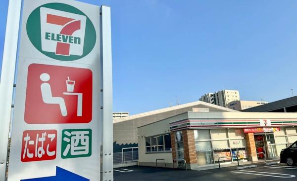 ヴェレーナシティ千葉ニュータウン中央アリーナ(セブンイレブン印西中央南1丁目店)