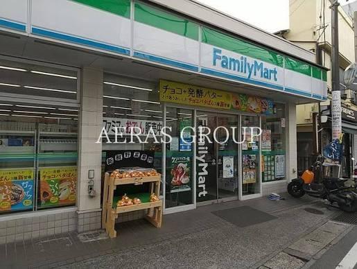 柏市南逆井３丁目の新築一戸建(ファミリーマート五香駅東口店)