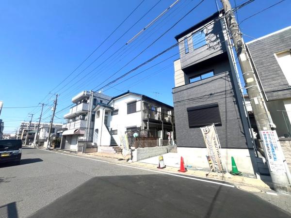 市川市欠真間２丁目の新築一戸建