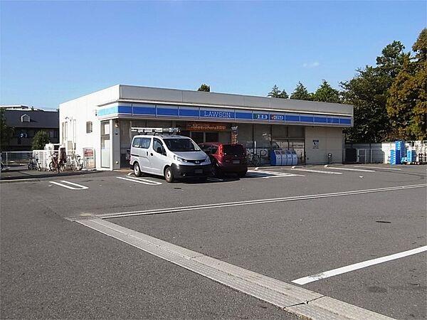 ライフブロード西白井4棟(ローソン鎌ケ谷初富店)