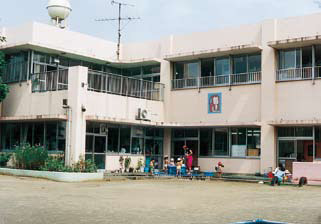 小栗原住宅2号棟(船橋市立本中山保育園)