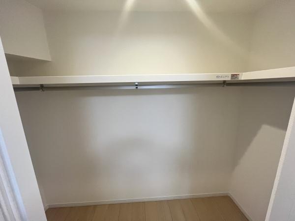 エステート夏見住宅参号棟