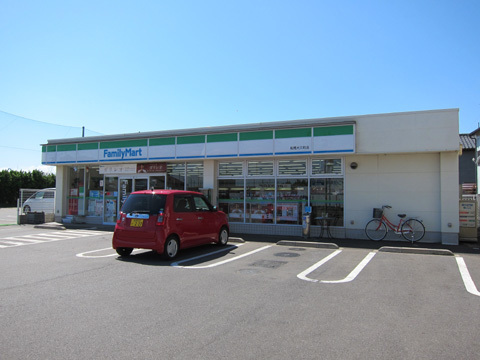 船橋市三咲5丁目の新築一戸建(ファミリーマート船橋大穴町店)