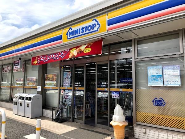 パールハイツ津田沼(ミニストップ前原東3丁目店)