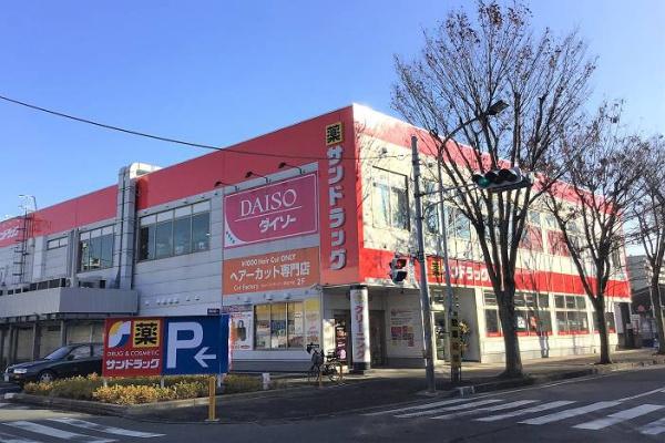 サンライトパストラル弐番館B棟(サンドラッグ新松戸店)