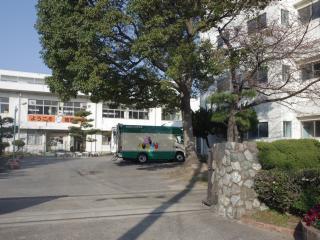 マープル津田沼スカイハイツC棟(習志野市立袖ケ浦西小学校)
