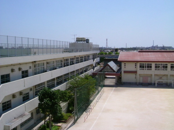市川市東大和田1丁目の新築一戸建(市川市立稲荷木小学校)