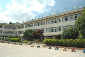 鎌ケ谷市南初富４丁目の新築一戸建(鎌ヶ谷市立鎌ケ谷小学校)