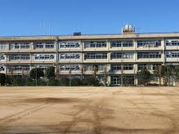 柏ハイム2号棟(柏市立柏第四中学校)
