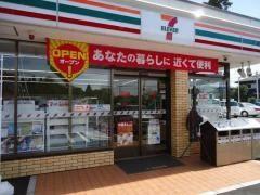レイディアントシティ印西牧の原フォレストヴィラ(セブンイレブン印西牧の原店)