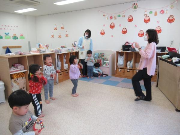エクセレント ザ タワー(ニチイアイリスキッズ千葉中央駅前保育園)