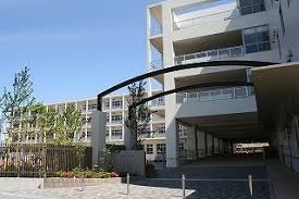 アルファグランデ八千代中央(八千代市立萱田南小学校)