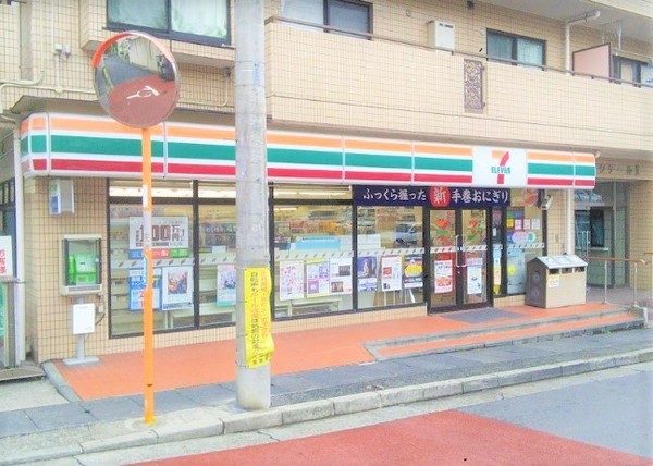 パレステージ日吉さくらが丘(セブンイレブン川崎蟹ヶ谷店)