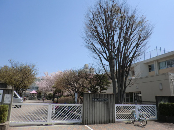 練馬区高松６丁目の新築一戸建(練馬区立北原小学校)